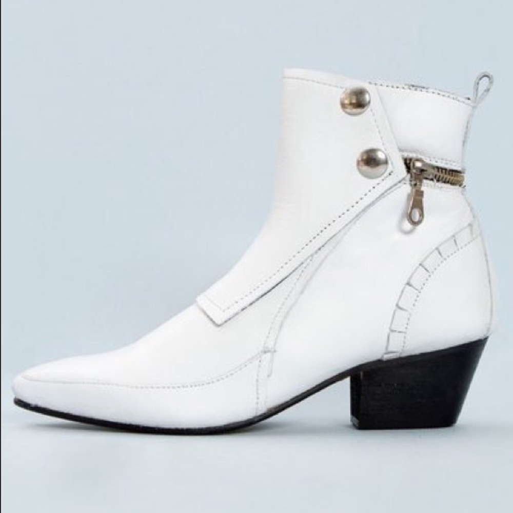Thomas Engelhart x Underground Boots